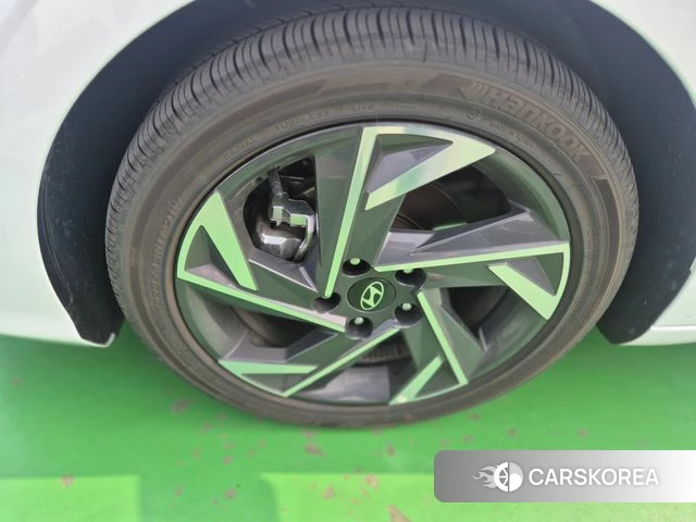 Hyundai The New Avante (CN7) id 3850179 из Кореи 15