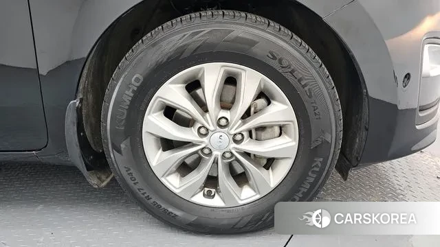 Kia The New Carnival id 3622360 из Кореи 15