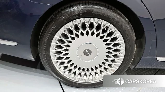 Genesis G90 id 3439618 из Кореи 15