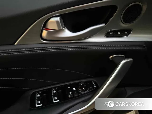 Kia Stinger Meister id 3479384 из Кореи 11