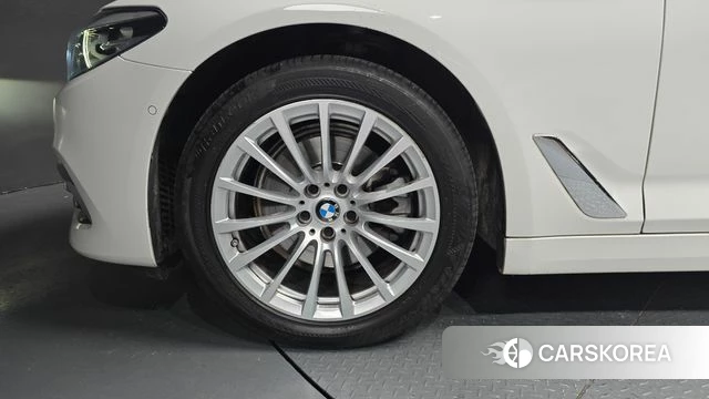 BMW 5 Series (G30) id 4750950 из Кореи 15