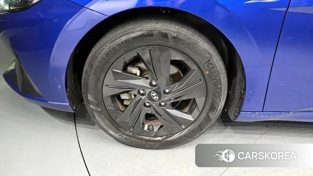 Hyundai Avante (CN7) id 3232977 из Кореи 15