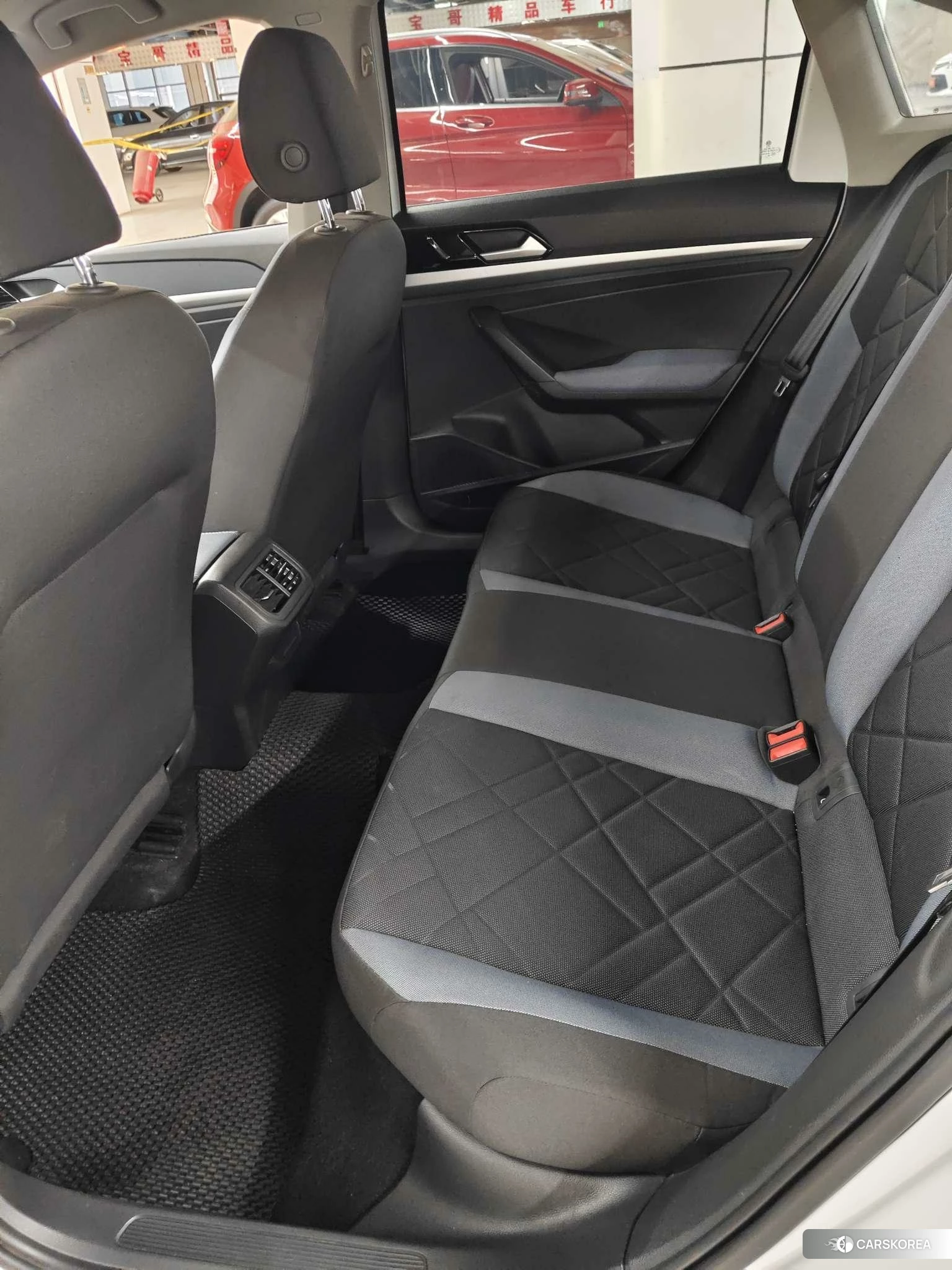 Volkswagen Lavida 2022 Белый из Китая, фото 5