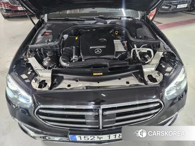 Mercedes-Benz E-Class W213 id 3713656 из Кореи 15