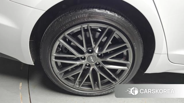 Genesis G70 id 4785825 из Кореи 25