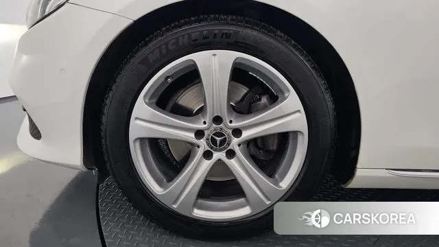 Mercedes-Benz E-Class W213 id 3563336 из Кореи 15