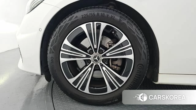 Mercedes-Benz E-Class W214 id 4516308 из Кореи 25