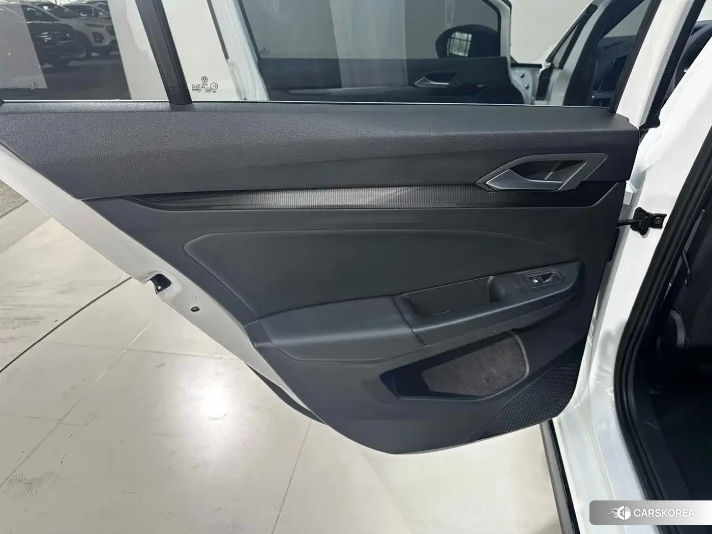 Volkswagen Golf id 4644542 из Китая 17