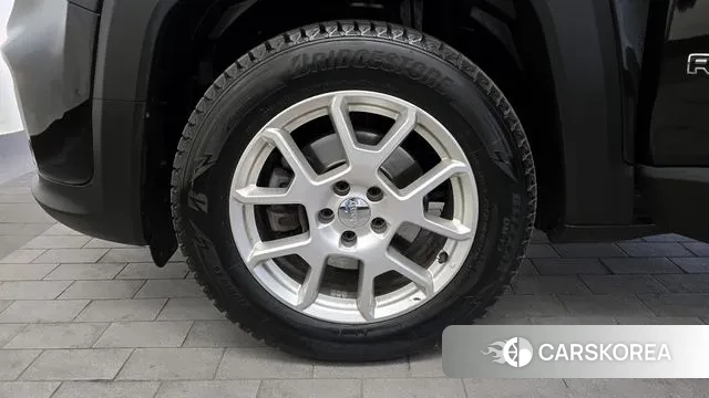 Jeep Renegade id 3718224 из Кореи 15