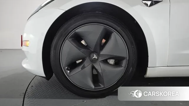 Tesla Model 3 id 3318581 из Кореи 15