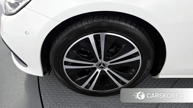 Mercedes-Benz E-Class W213 id 3508965 из Кореи 15