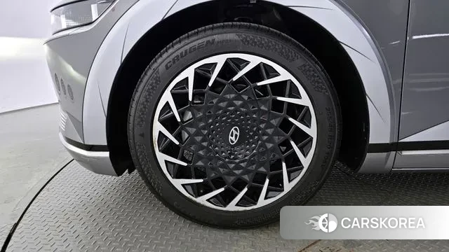 Hyundai Ionic 5 id 3317782 из Кореи 15