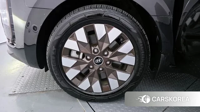 Hyundai Staria id 3333508 из Кореи 15