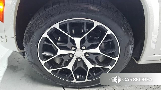 Jeep Grand Cherokee (WL) id 4549131 из Кореи 31