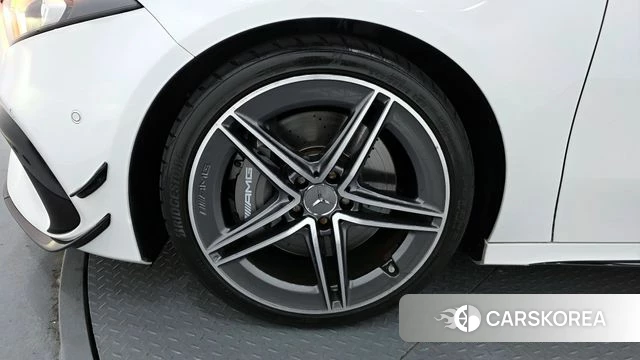 Mercedes-Benz A-Class W177 id 4416122 из Кореи 25