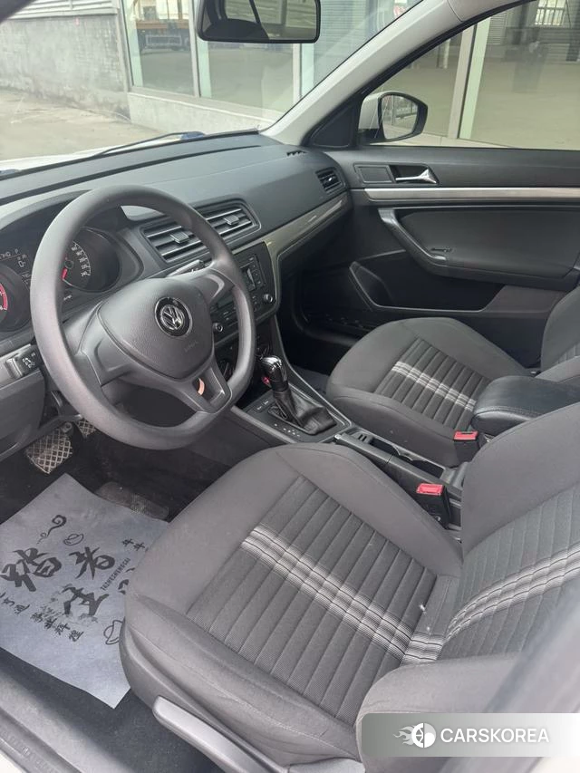 Volkswagen Lavida 2021 Белый из Китая, фото 5