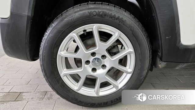 Jeep Renegade id 4377527 из Кореи 27