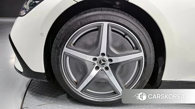 Mercedes-Benz EQE V295 id 3507977 из Кореи 15