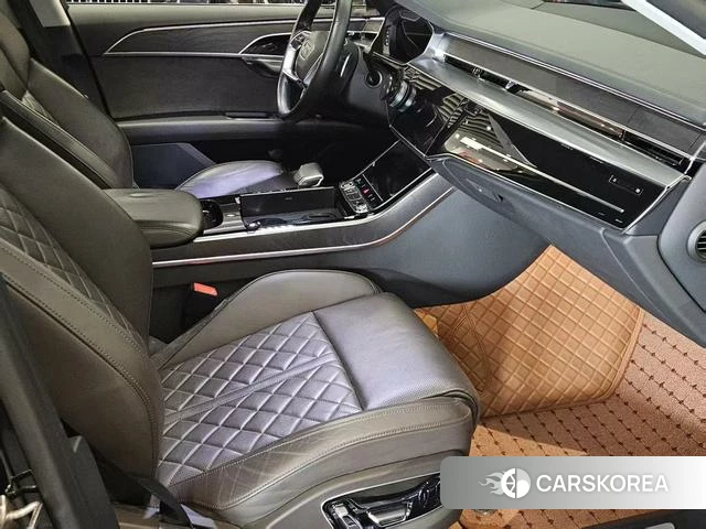 Audi A8 2021 Черный из Китая, фото 5