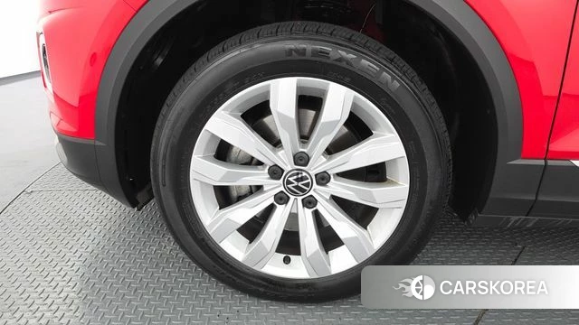 Volkswagen T-Roc id 3910807 из Кореи 15