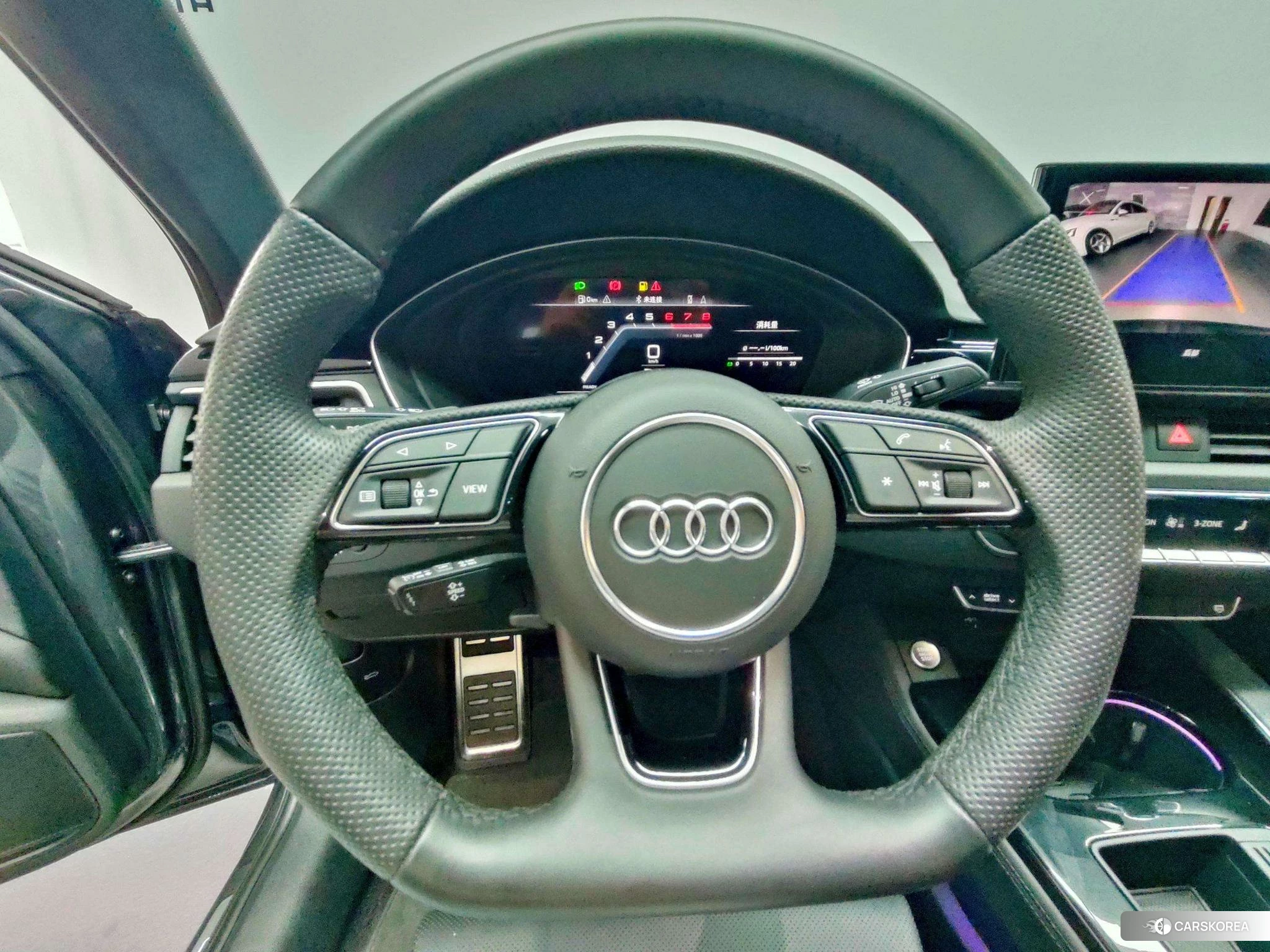 Audi A4L id 4487385 из Китая 12