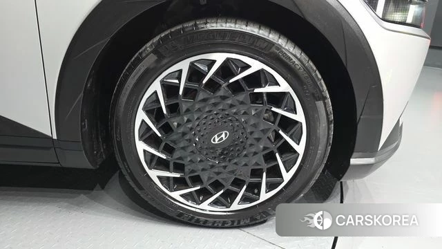 Hyundai Ionic 5 id 4730626 из Кореи 15