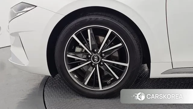 Hyundai The New Grandeur IG id 3028000 из Кореи 15