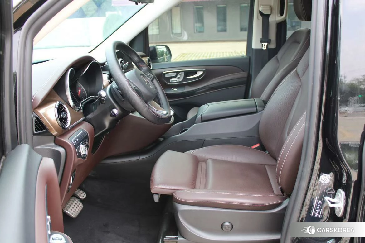 Mercedes-Benz V-class 2022 Черный из Китая, фото 5