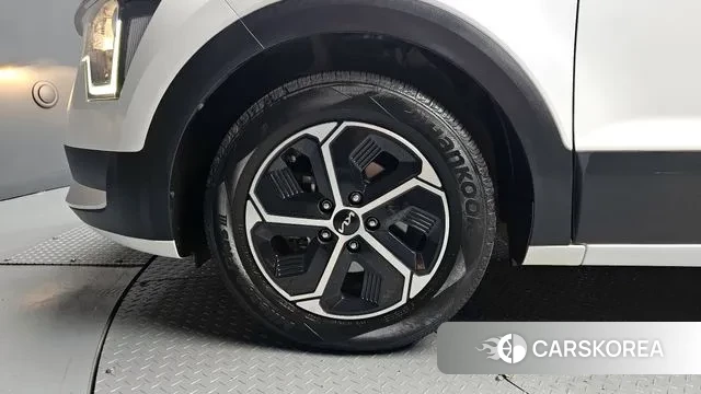 Kia Di Ol Nu Niro id 2998708 из Кореи 15