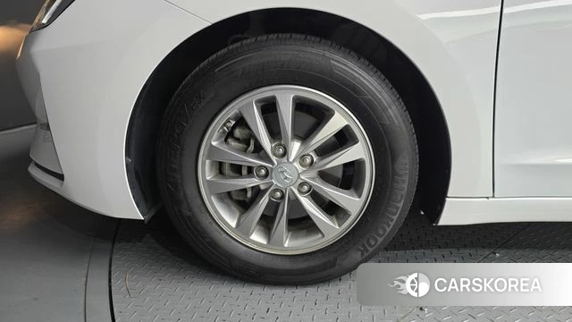 Hyundai The New Avante AD id 4520616 из Кореи 25