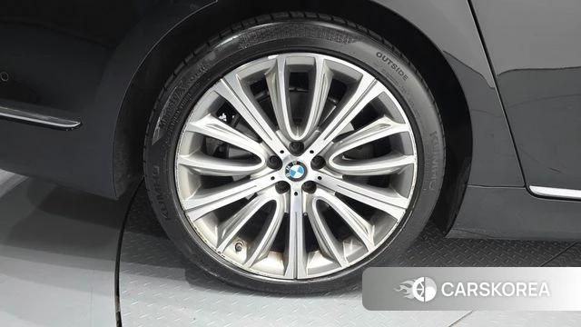 BMW 7 Series (G11) id 3911940 из Кореи 15