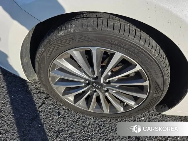 Kia Come New K7 id 3480354 из Кореи 15