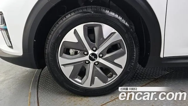 Kia Niro EV id 2950430 из Кореи 15