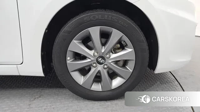 Hyundai Accent (New type) id 3574170 из Кореи 15