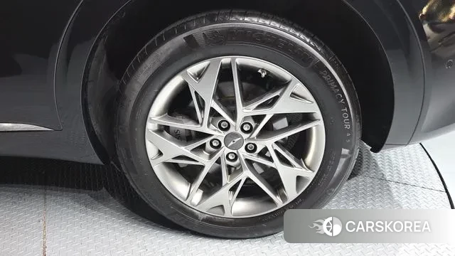 Genesis GV70 id 3739557 из Кореи 15