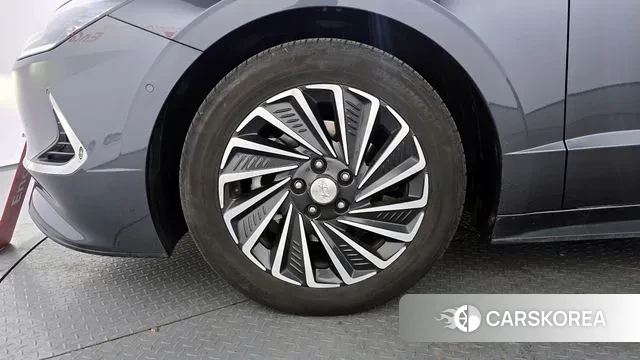 Hyundai Sonata Hybrid (DN8) id 3685912 из Кореи 15