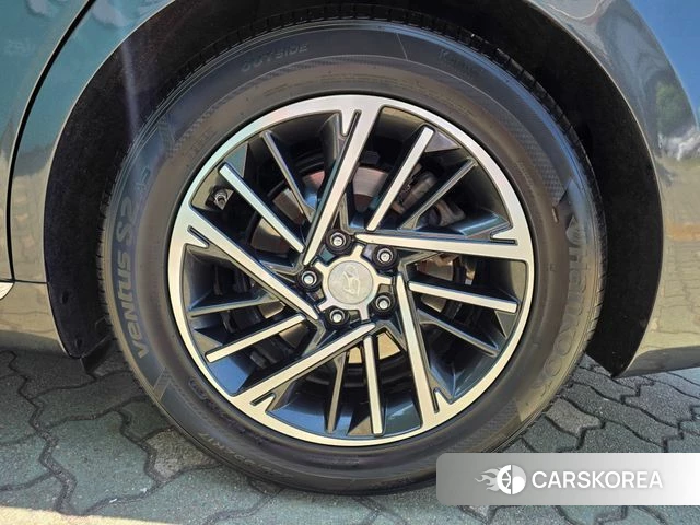 Hyundai The New Grandeur IG id 4324859 из Кореи 13