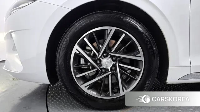 Hyundai The New Grandeur IG id 3312840 из Кореи 15