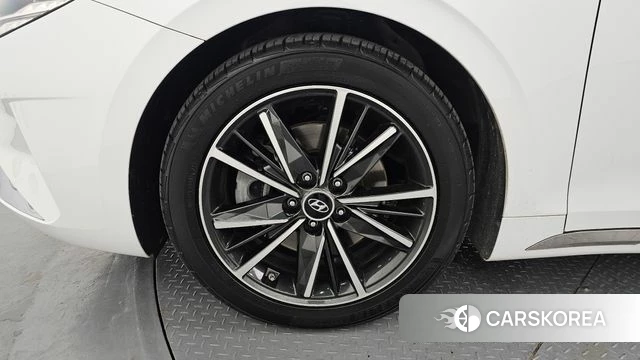 Hyundai The New Grandeur IG id 4409070 из Кореи 26