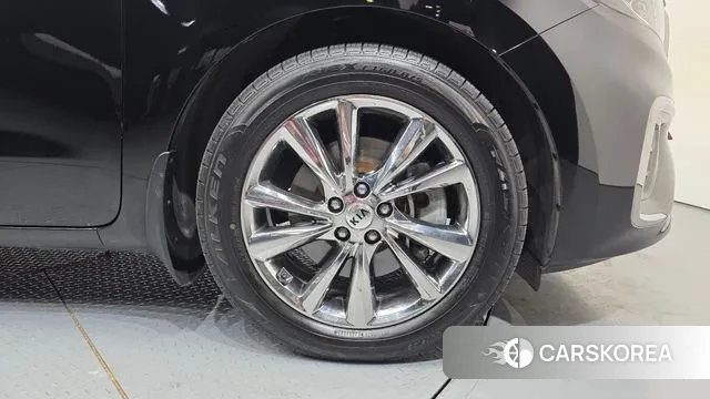 Kia The New Carnival id 3773001 из Кореи 15