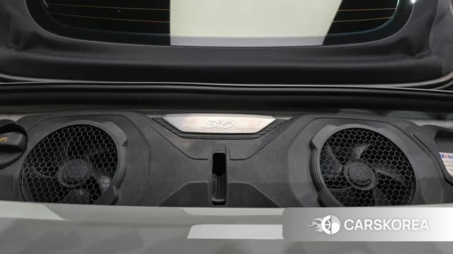 Porsche 911(992) id 4712516 из Кореи 28