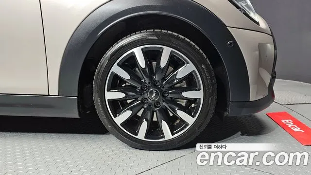 Mini Cooper S id 2715965 из Кореи 15