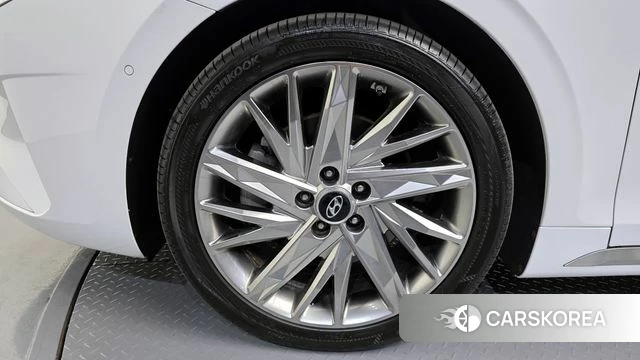 Hyundai The New Grandeur IG id 4195751 из Кореи 30