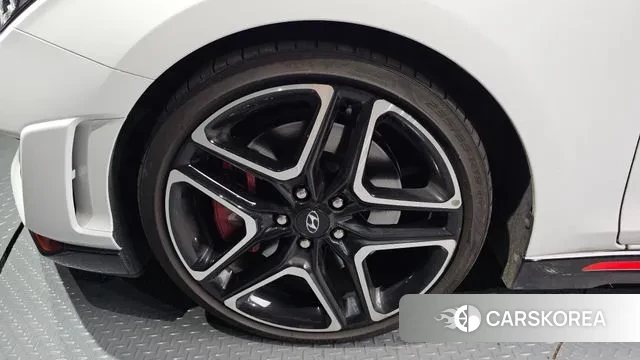 Hyundai Veloster (JS) id 2979661 из Кореи 15