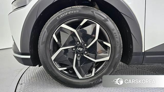 Hyundai Ionic 5 id 3852174 из Кореи 15