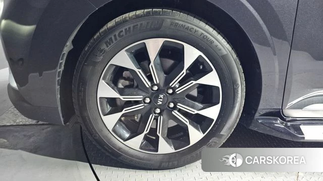 Kia Carnival 4th generation id 3898762 из Кореи 15