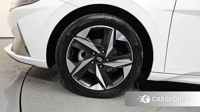 Hyundai Avante (CN7) id 3685426 из Кореи 15