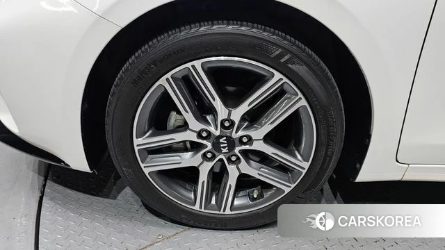 Kia Come New K3 id 4345440 из Кореи 27