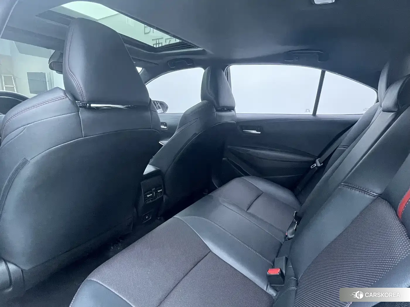 Toyota Levin 2022 Белый из Китая, фото 5