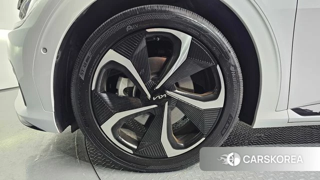 Kia EV6 id 3818429 из Кореи 15